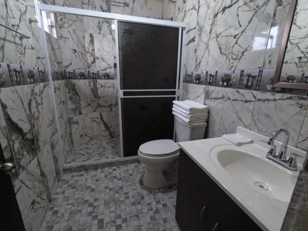Hotel Prado'S Puerto San Carlos Экстерьер фото